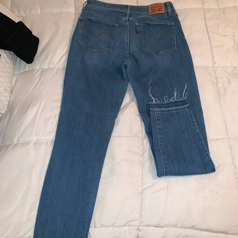 Levi jeans
